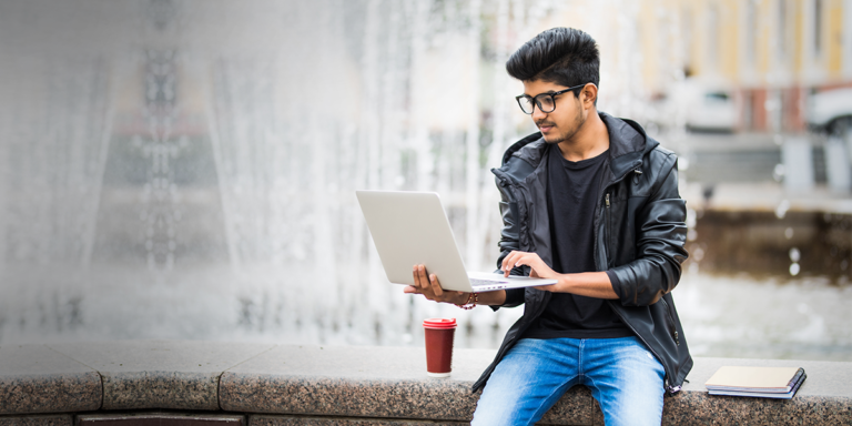 4 REASONS WHY FREELANCERS SHOULD GET HEALTH INSURANCE